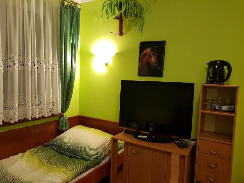 Gospodarstwo Agroturystyczne Anielin Okonek エクステリア 写真